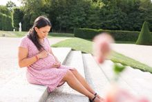 shooting-grossesse-poetique-fleuri